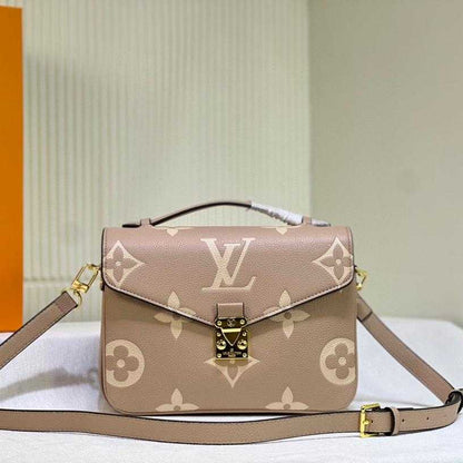 2025 Bag Classic Shoulder Bag W181