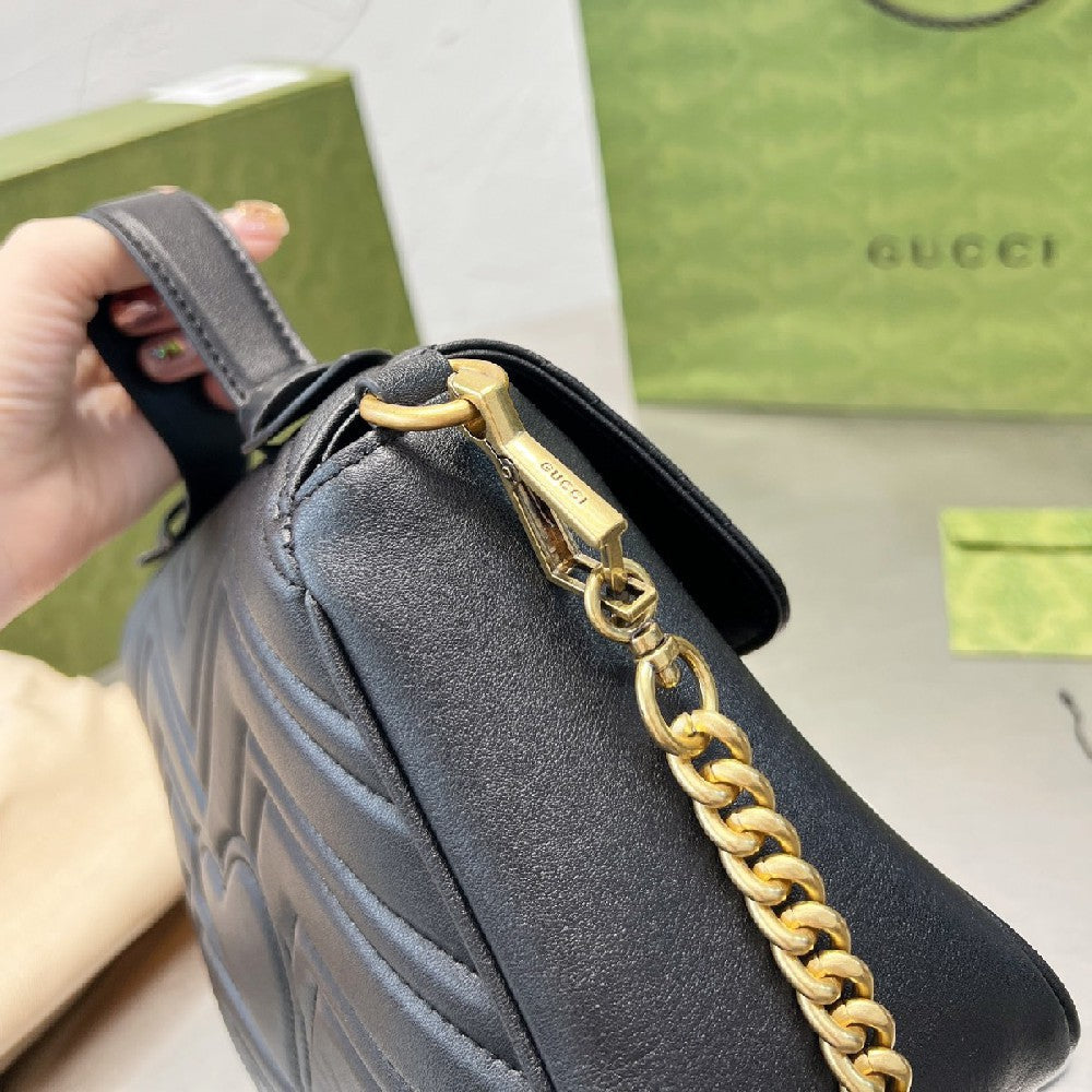 2025 Bag Classic Top-handle Bag G33