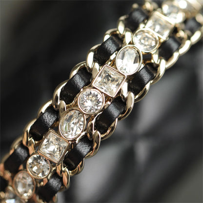 2025 Bag New Fashion Top-handle Bag W3832