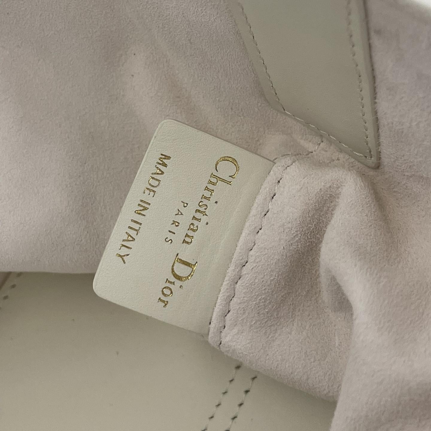 2025 Bag Fashion Top-handle Bag