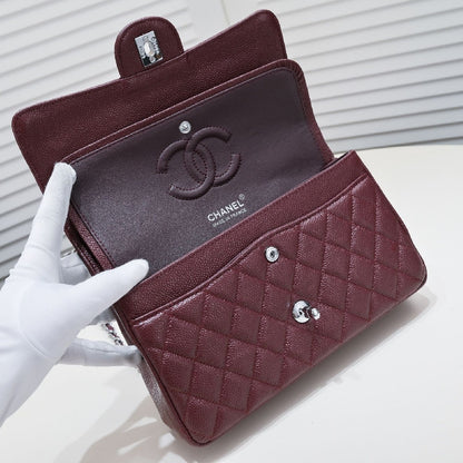 2025 Bag Classic Flap Bag W72