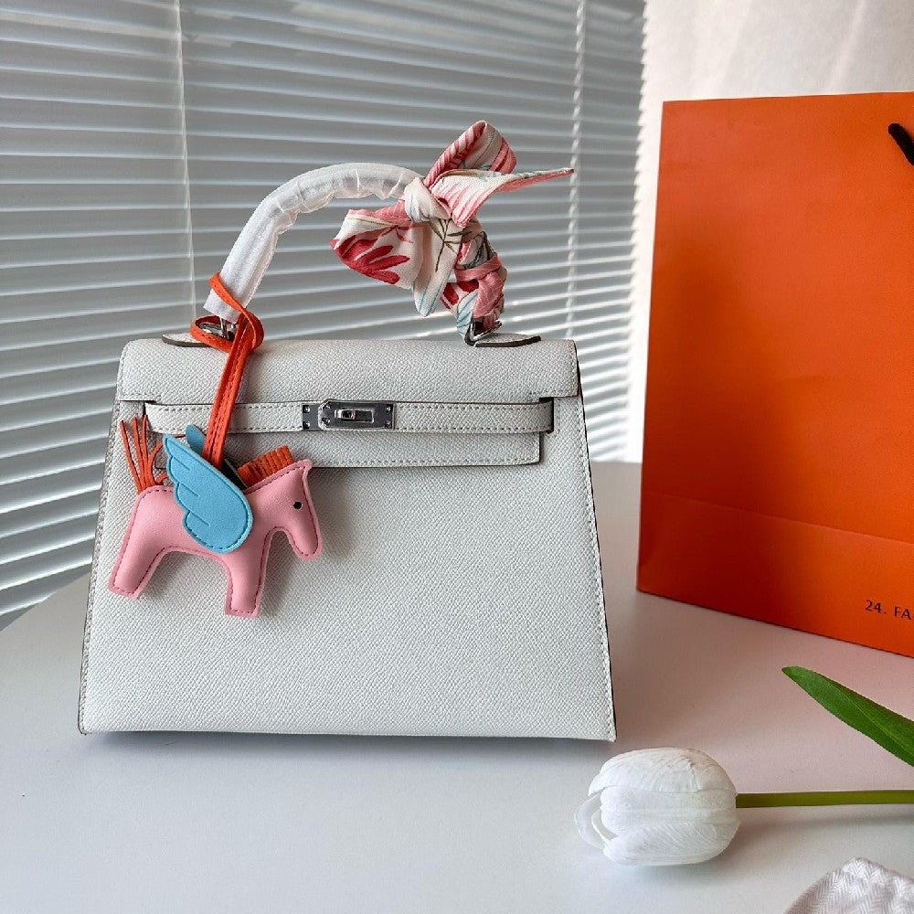 2025 Bag Stylish Top-handle Bag W62