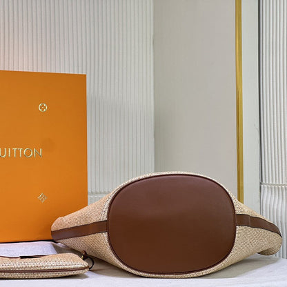 2025 Bag Classic Tote Bag W86