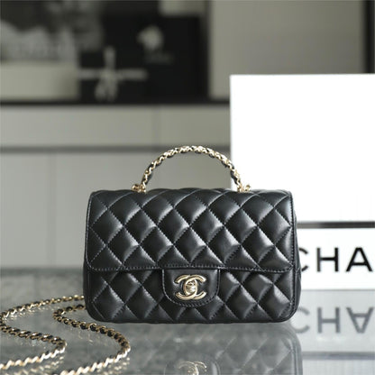 2025 Bag New Fashion Top-handle Bag W3832