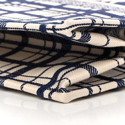 2025 Bag MEDIUM D BOOK TOTE