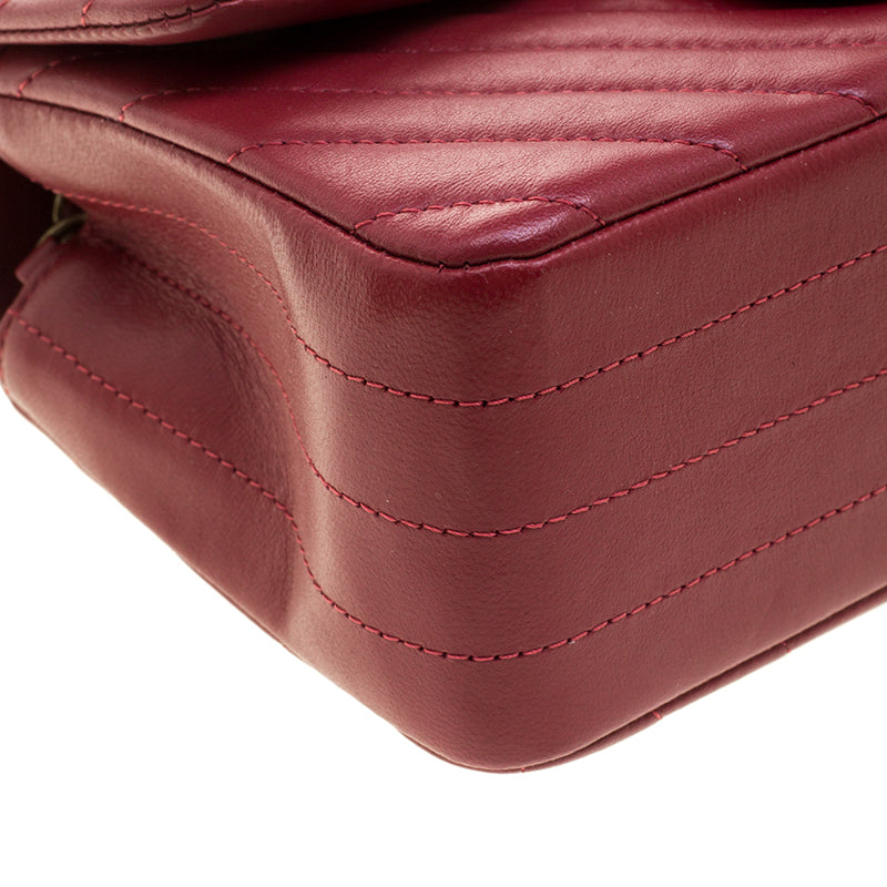 2025 Bag Dark Red Chevron Leather New Mini Classic Flap Bag