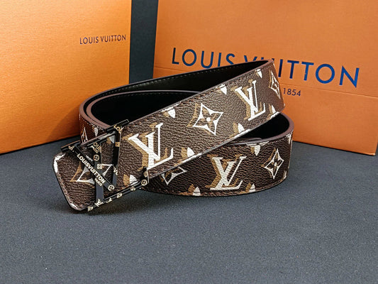 2025 3 Colors   four-leaf clover double shadow printed belt