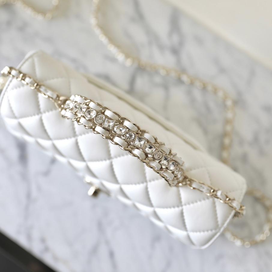 2025 Bag New Fashion Top-handle Bag W3832