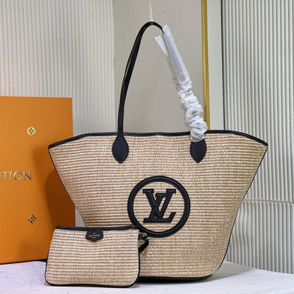 2025 Bag Classic Tote Bag W86