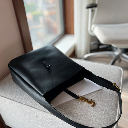 2025 Bag LE 5 À 7  Hobo Bag Y3