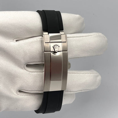 2025 Watch Yacht-Master 226679TBR White Gold Black Dial Diamond Bezel