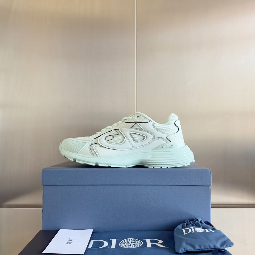 2025 1225 New high quality new color sports fashion shoes