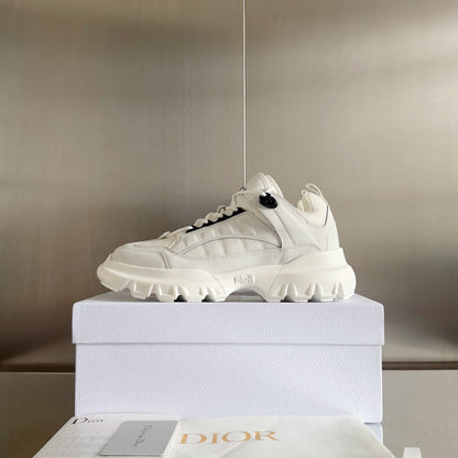 2025 1225 New high quality new color sports fashion shoes