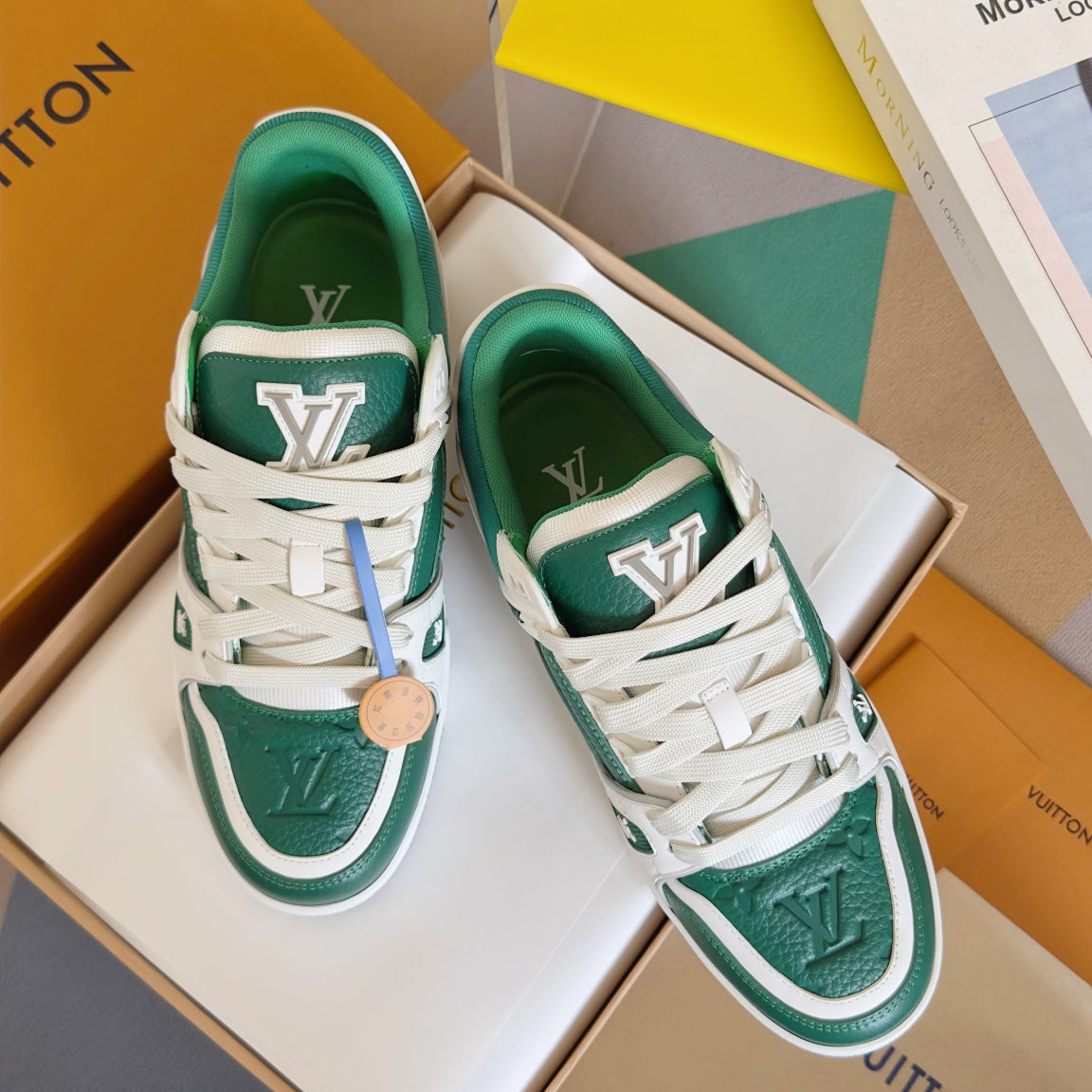 2025 250318 New high quality new color board shoes