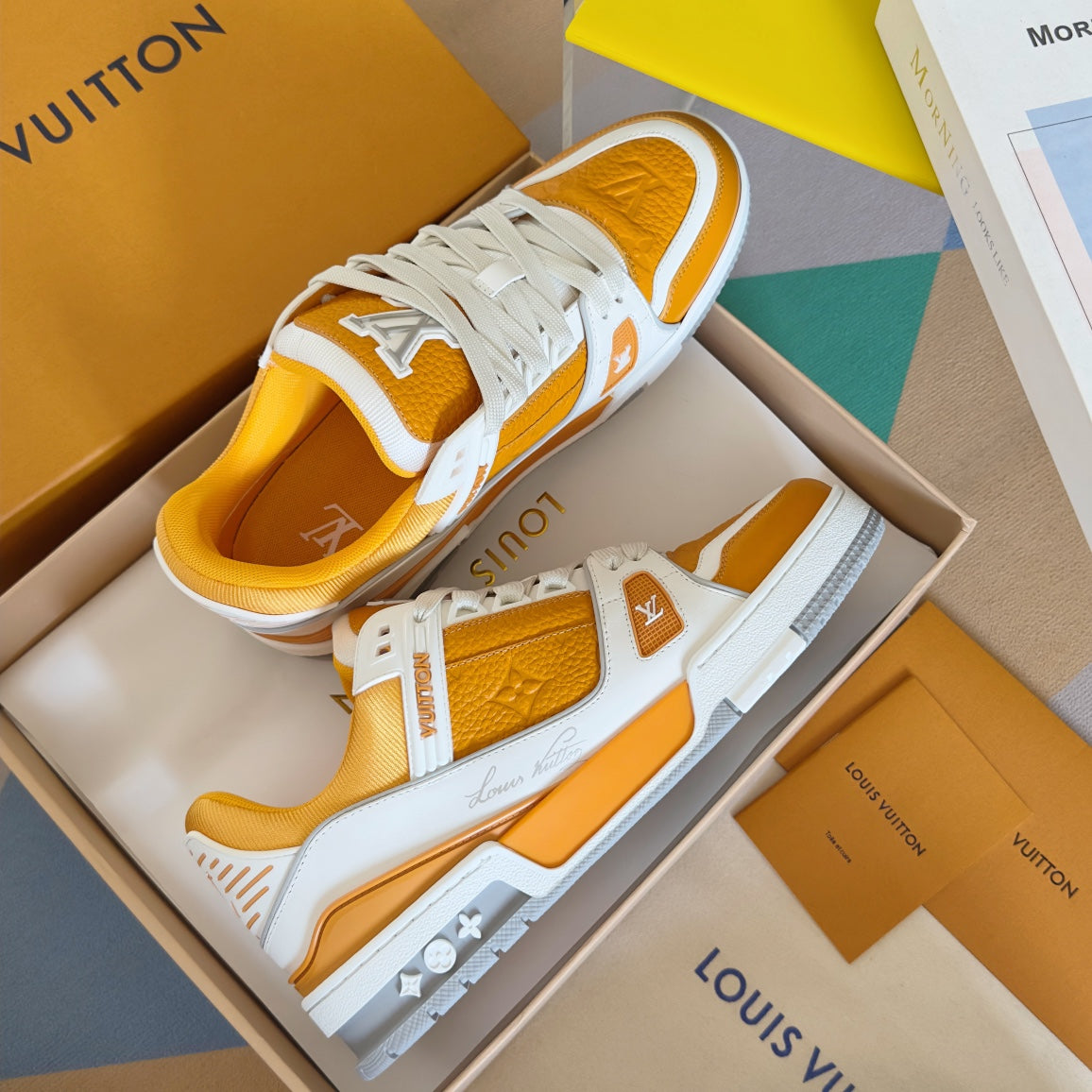 2025 250318 New high quality new color board shoes