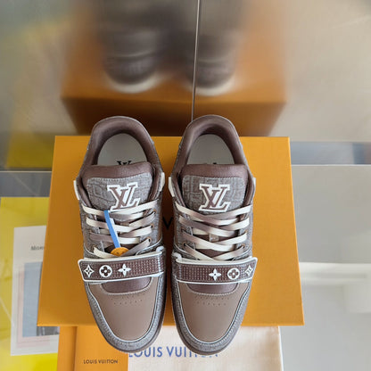 2025 250318 New high quality new grain board shoes