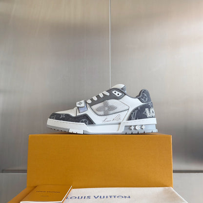 2025 250318 New high quality new color board shoes