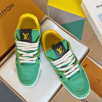 2025 250318 New high quality new color board shoes