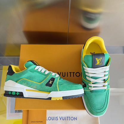 2025 250318 New high quality new color board shoes