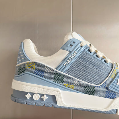 2025 250318 New high quality new color board shoes