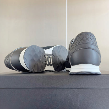 2025 250318 New high quality new color board shoes